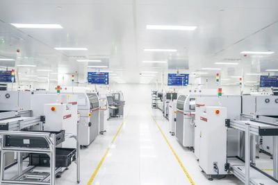 良信海鹽工廠榮登2023“中國標桿智能工廠”百強榜，物聯(lián)網(wǎng)技術服務引領產(chǎn)業(yè)升級